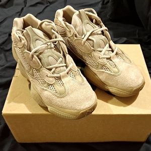 Yeezy 500 Taupe Light